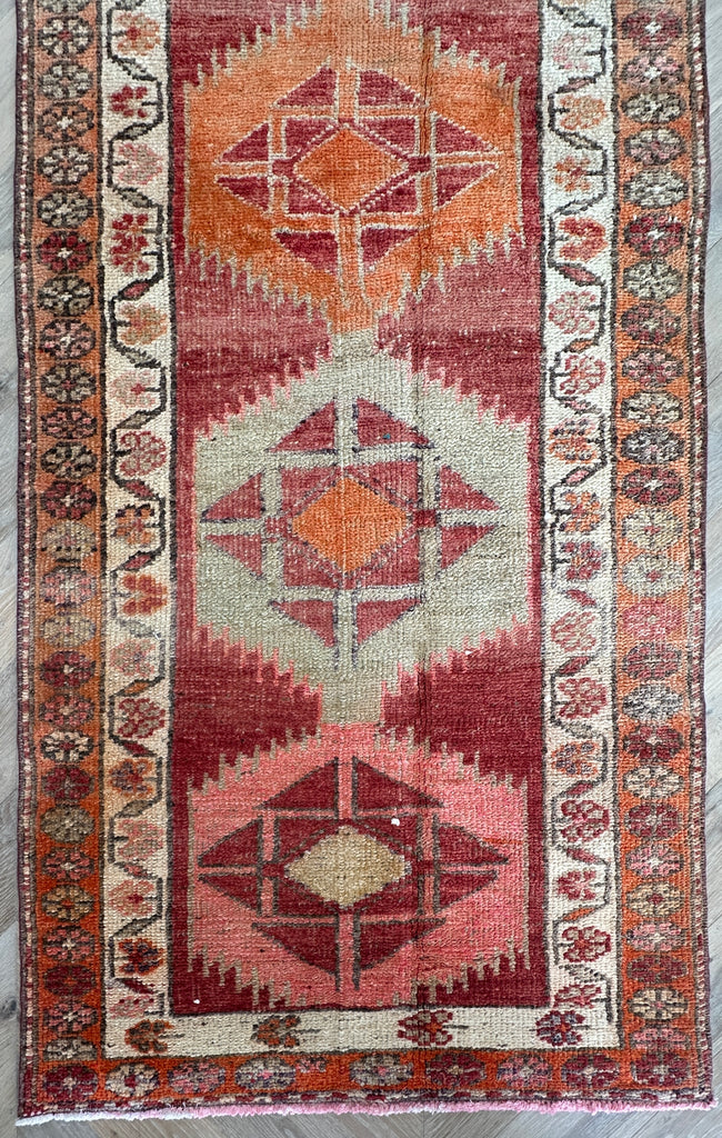Vintage Turkish hand-made runner 453x92 cm