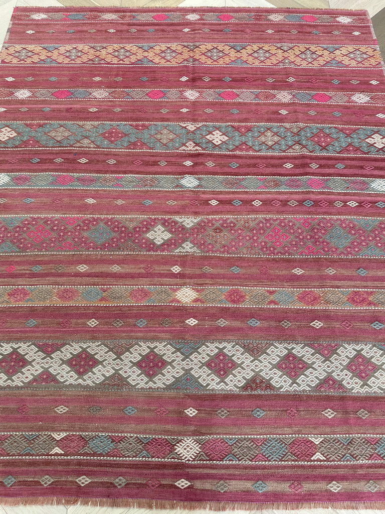 Hand woven Turkish vintage rug 220x186 cm