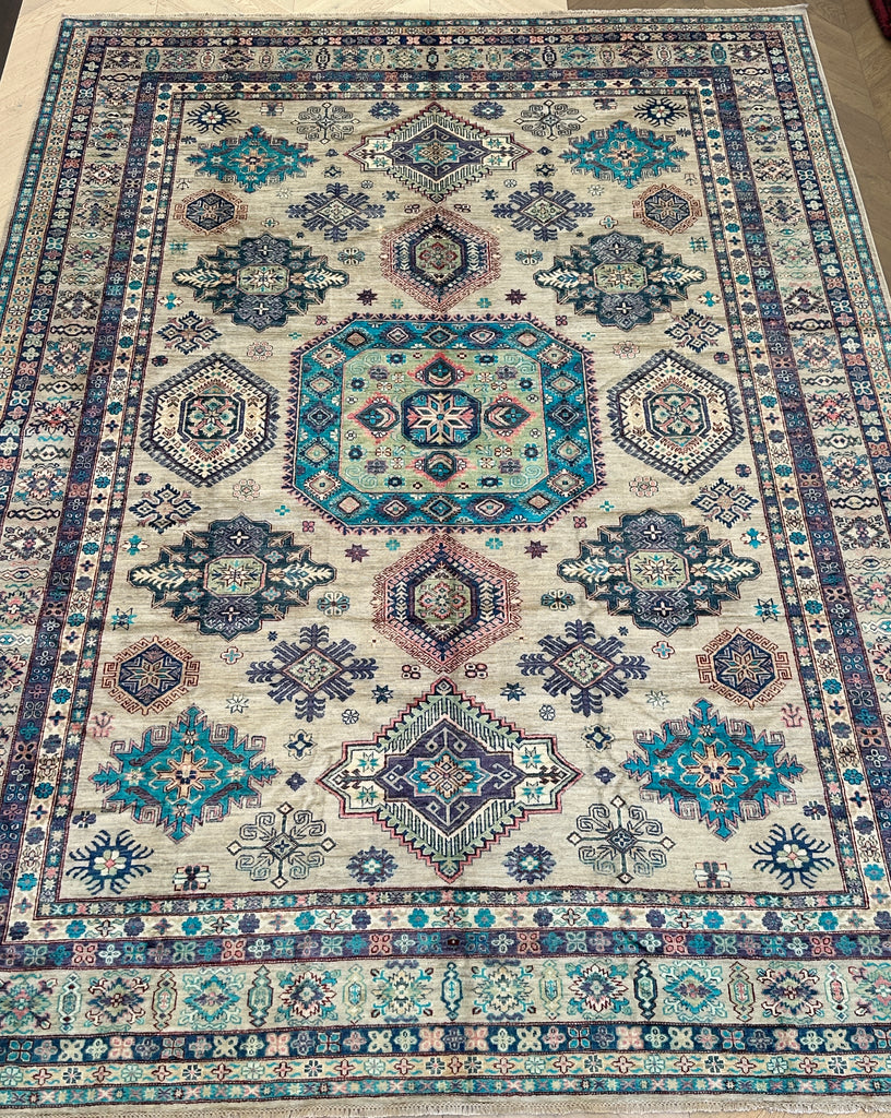 Afghan handmade rug,Chobi. Size:403x303 cm