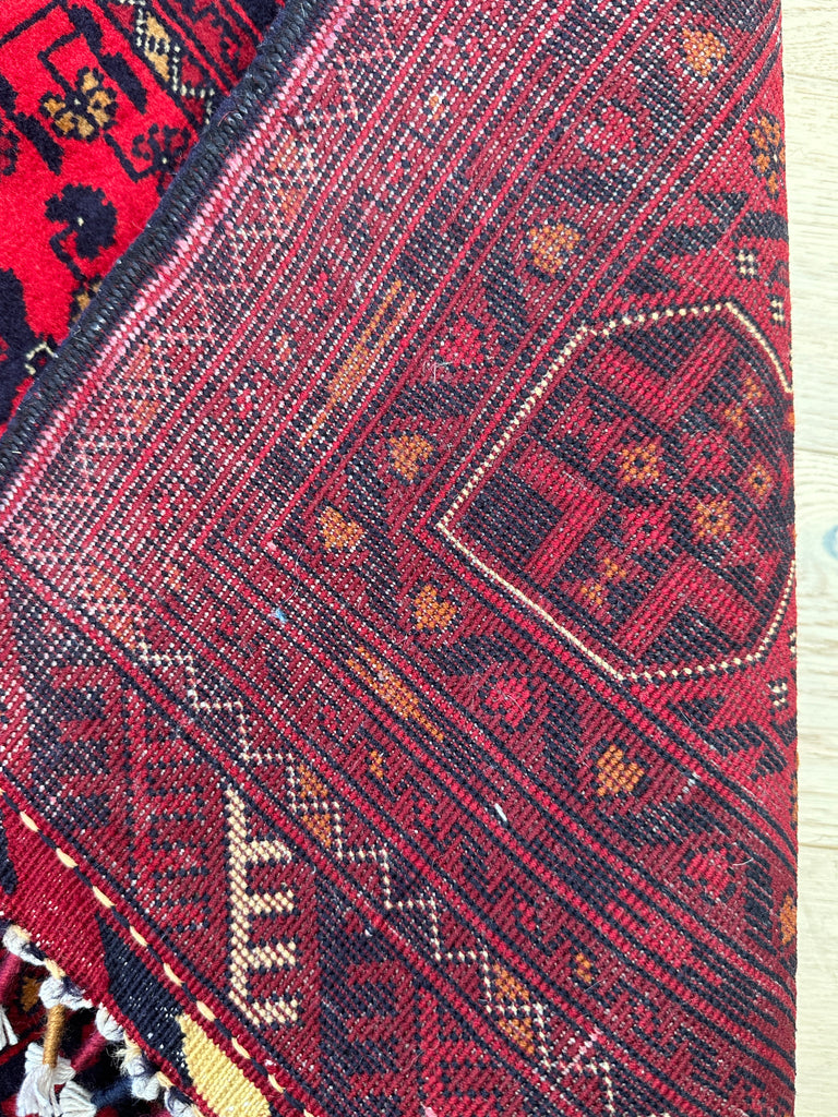 Afghan elephant foot rug 203x155 cm