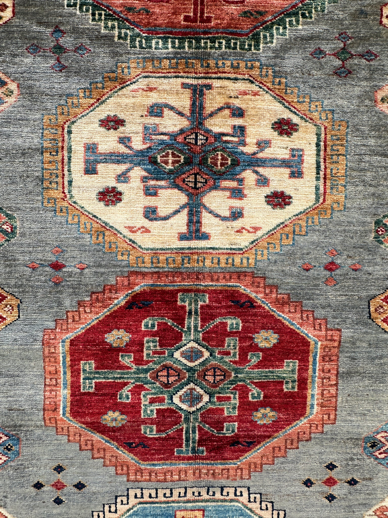 Afghan handmade rug,Chobi. Size: 233x176 cm