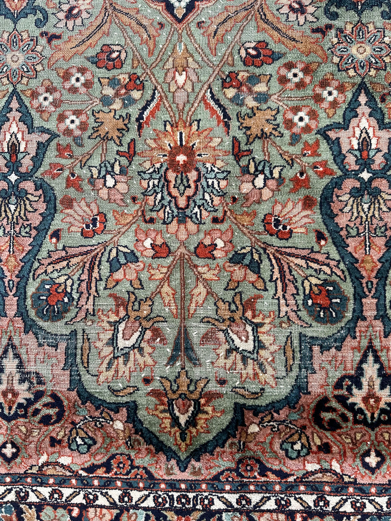Vintage Turkish handmade rug 185x123 cm