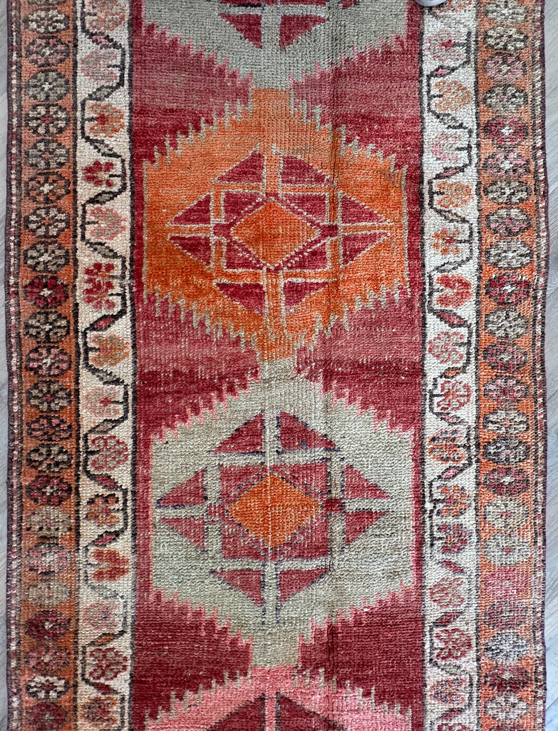 Vintage Turkish hand-made runner 453x92 cm