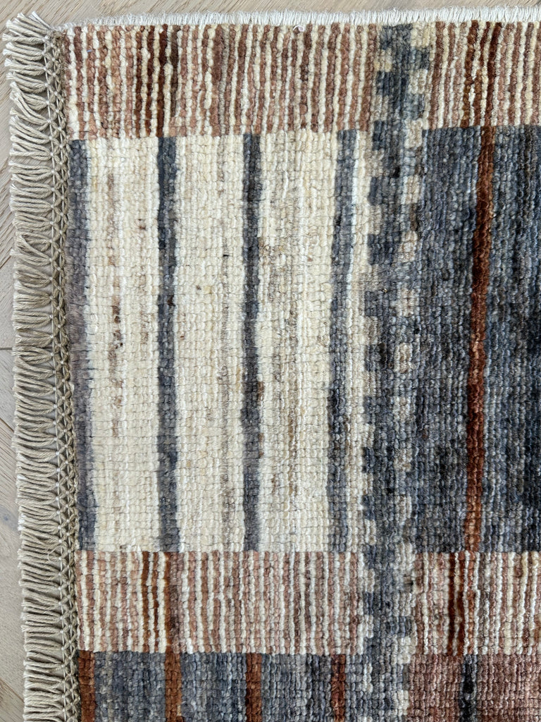 Afghan handmade rug,Chobi. Size:339x238 cm