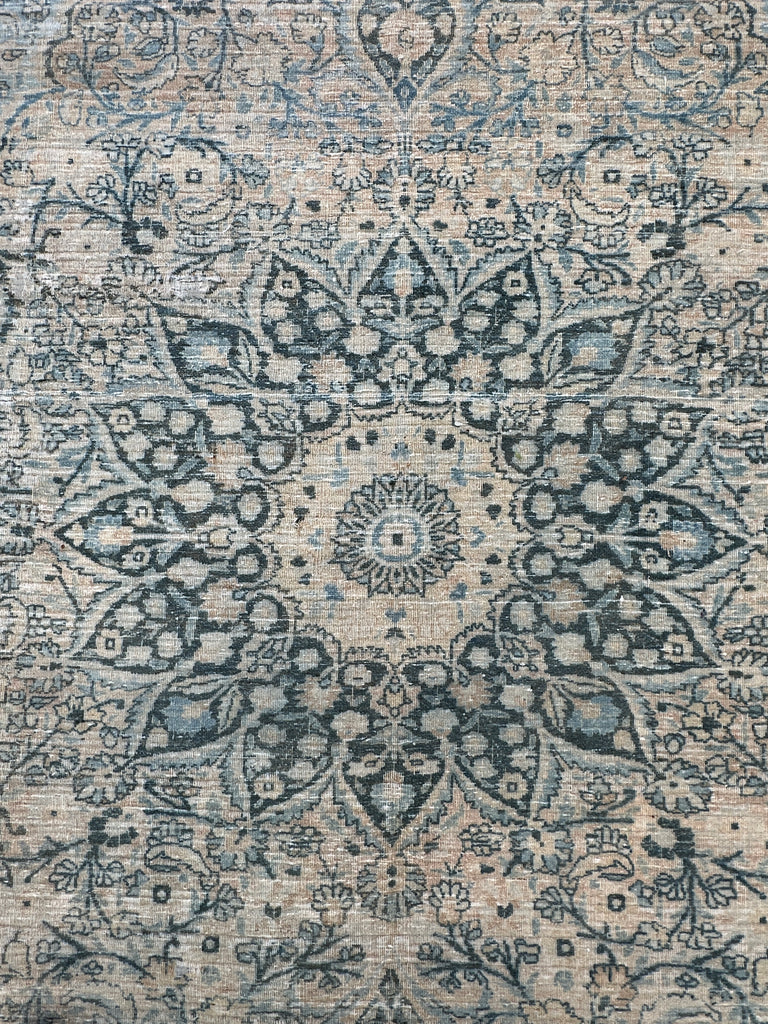 Vintage Turkish  handmade rug 280x194 cm