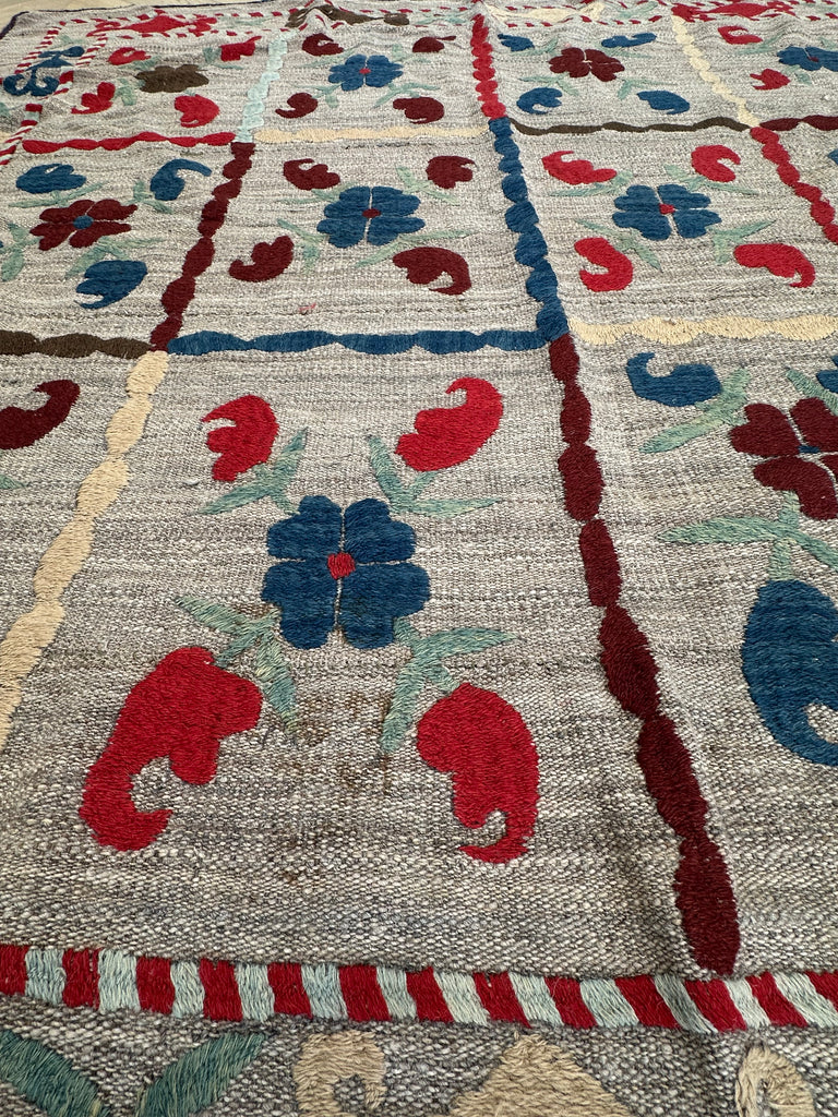 Afghan handmade tribal rug Suzani, size 182x172 cm
