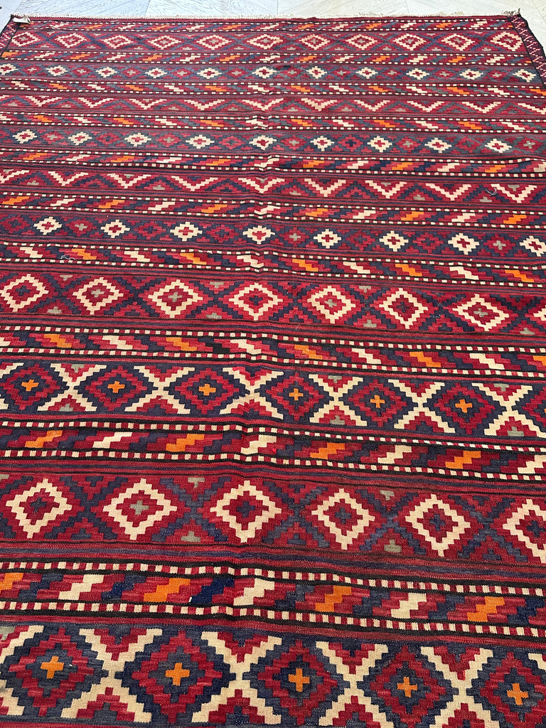 Handmade Herati Sumak Rug | 436x212 cm