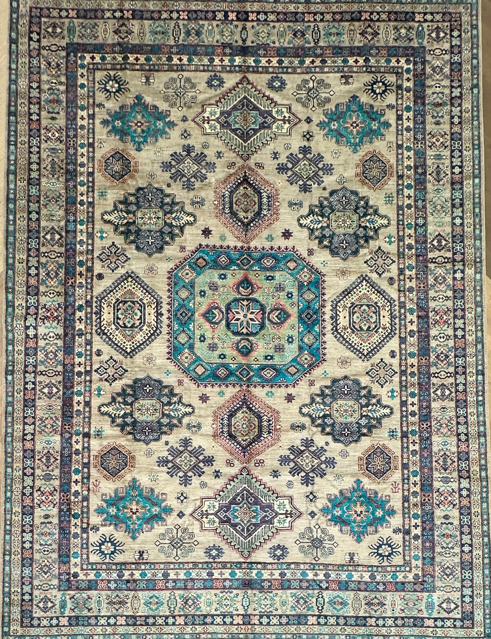 Afghan handmade rug,Chobi. Size:403x303 cm