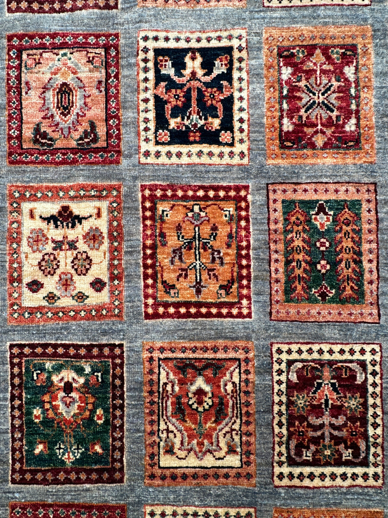 Afghan handmade rug,Chobi. Size: 260x169 cm