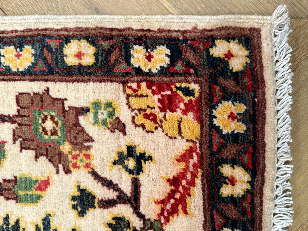 Afghan handmade small rug, doormat Chobi. Size: 89x57 cm