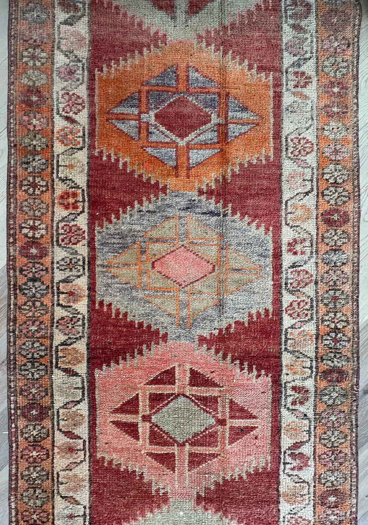 Vintage Turkish hand-made runner 453x92 cm