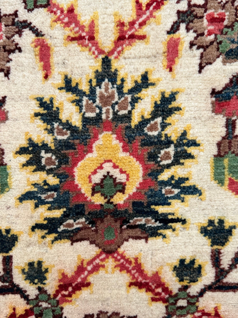 Afghan handmade small rug, doormat Chobi. Size: 89x57 cm