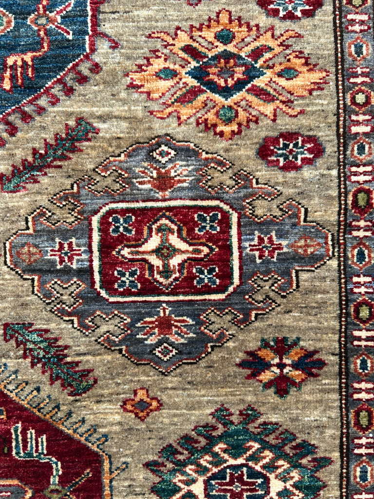 Afghan handmade rug,Chobi. Size: 198x159 cm