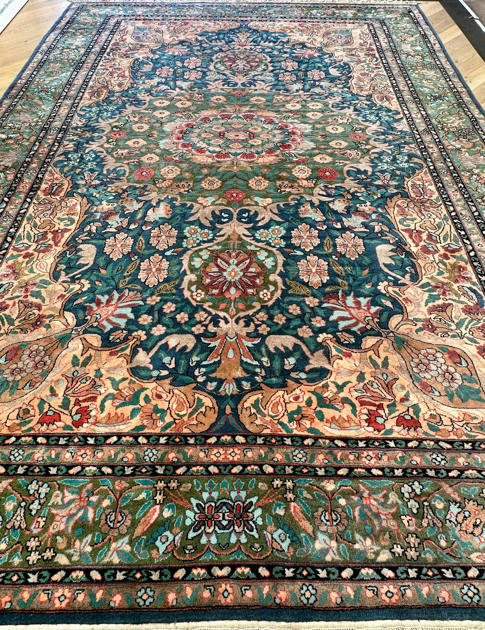 Handmade Egyptian vintage  Rug 434x310 cm