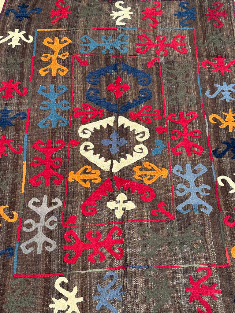 Afghan handmade tribal rug Suzani, size 200x146 cm
