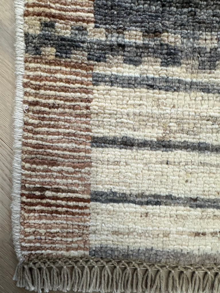 Afghan handmade rug,Chobi. Size:339x238 cm