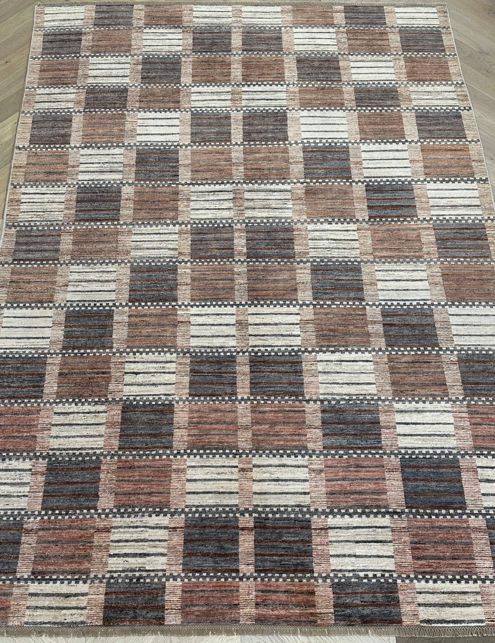 Afghan handmade rug,Chobi. Size:339x238 cm