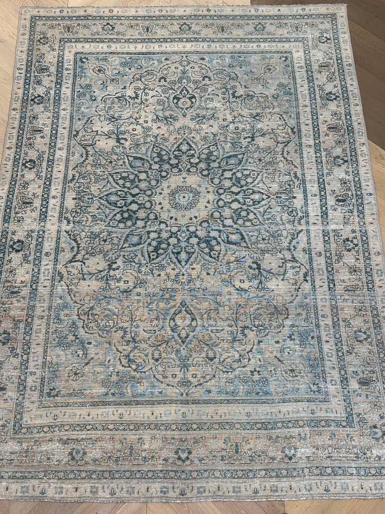 Vintage Turkish  handmade rug 280x194 cm