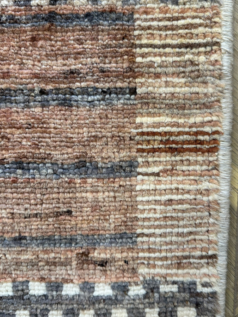 Afghan handmade rug,Chobi. Size:339x238 cm