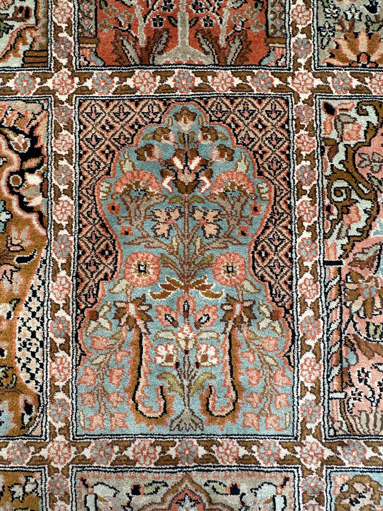 Pure Silk  handmade Persian rug 290x183cm