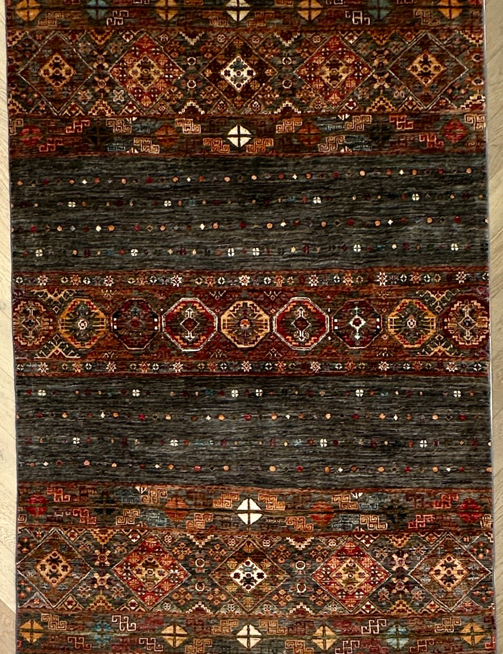 Afghan handmade rug,Chobi. Size: 214x142 cm