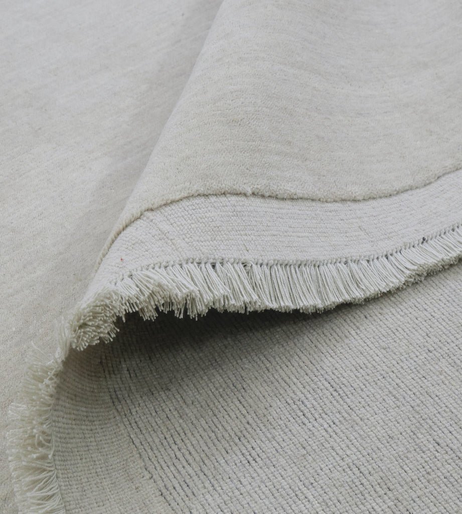 Signature Fringe Designer Rug - Light Grey