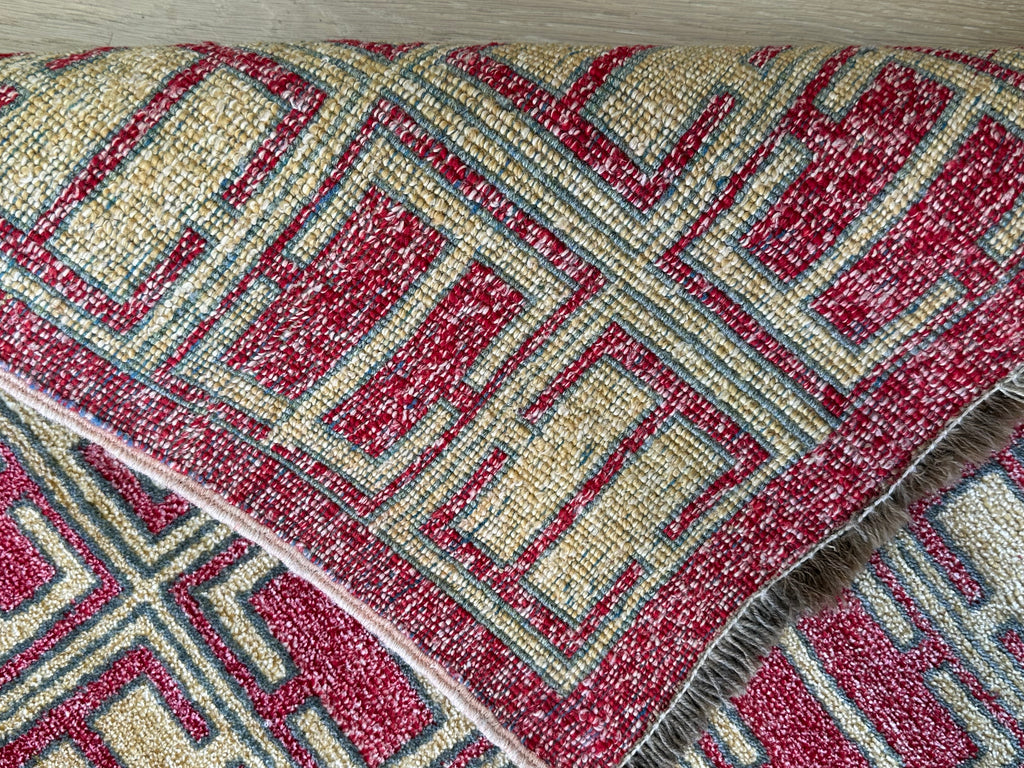 Handmade Gabeh Rug |190x137 cm