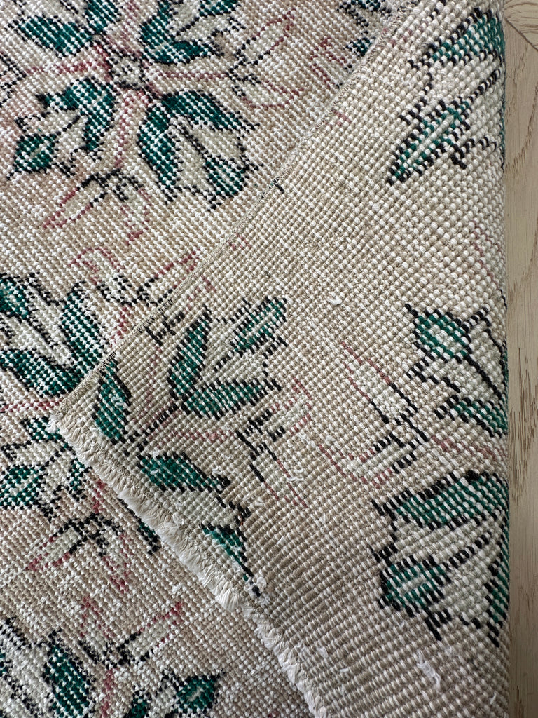 Turkish hand made runner 306x91 cm