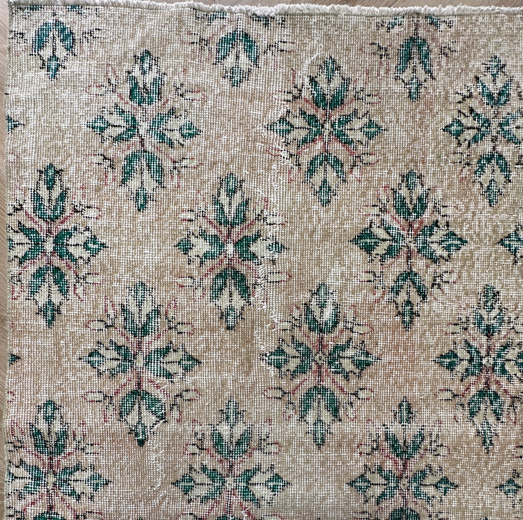 Turkish hand made runner 306x91 cm