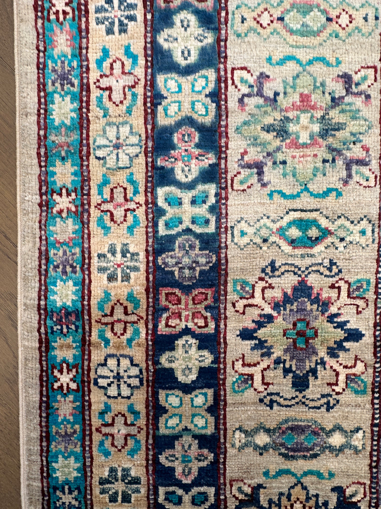 Afghan handmade rug,Chobi. Size:403x303 cm