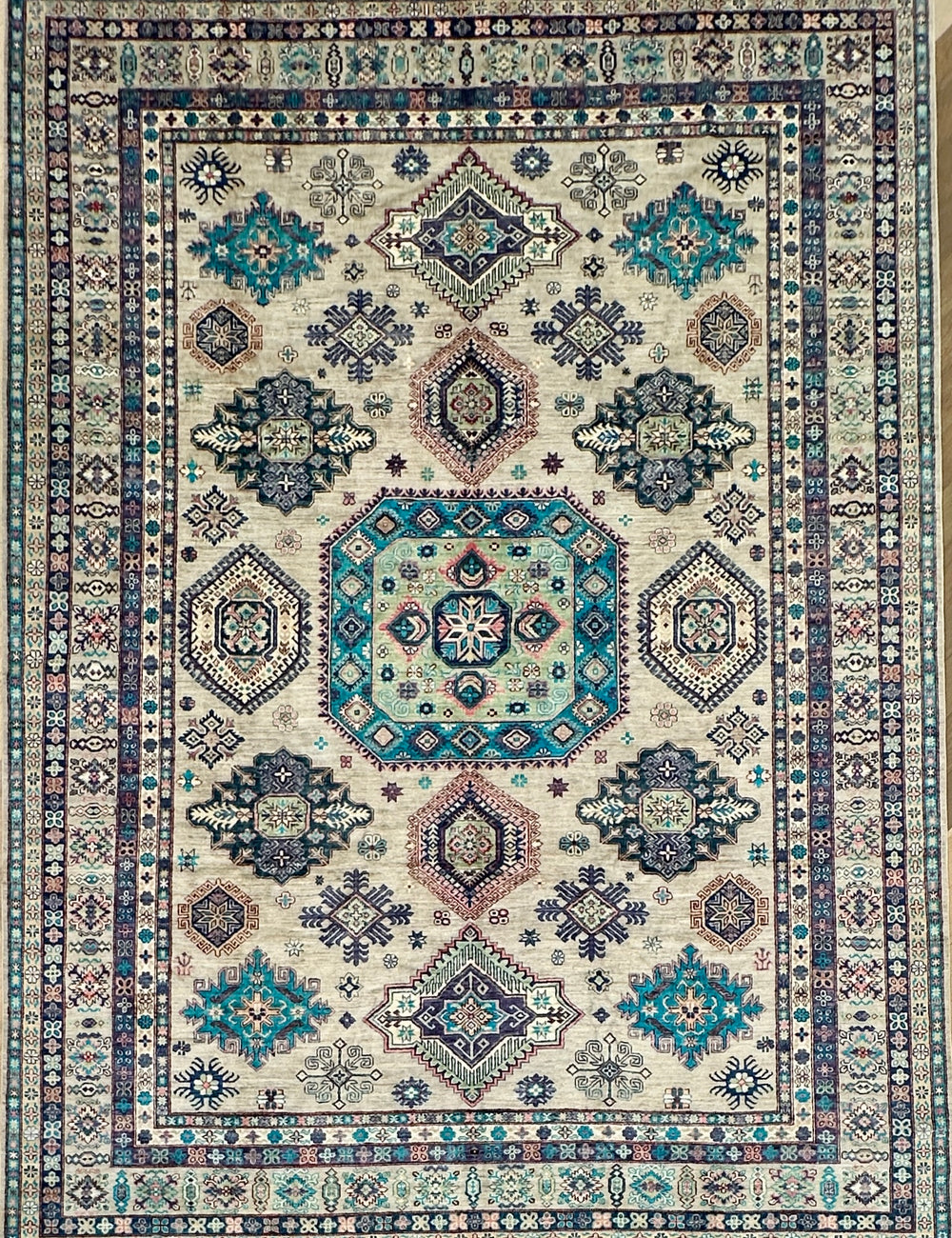 Afghan handmade rug,Chobi. Size: 403x303 cm