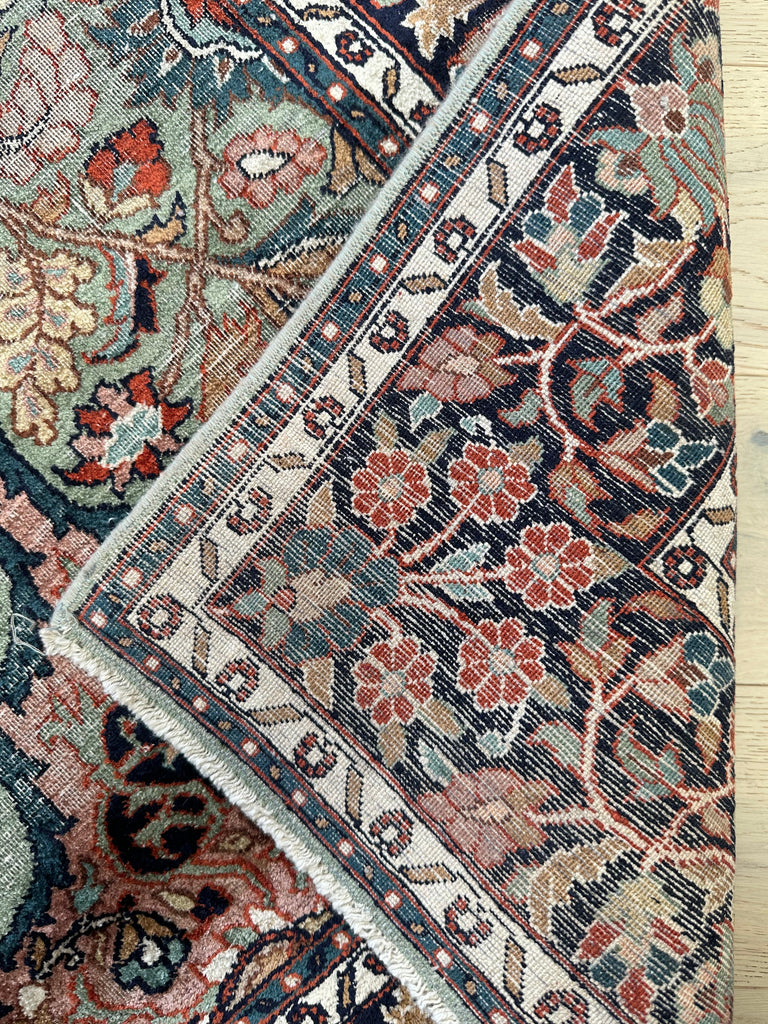 Vintage Turkish handmade rug 185x123 cm