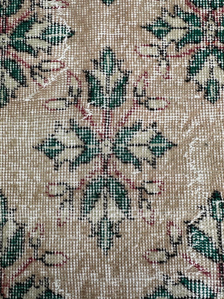 Turkish hand made runner 306x91 cm