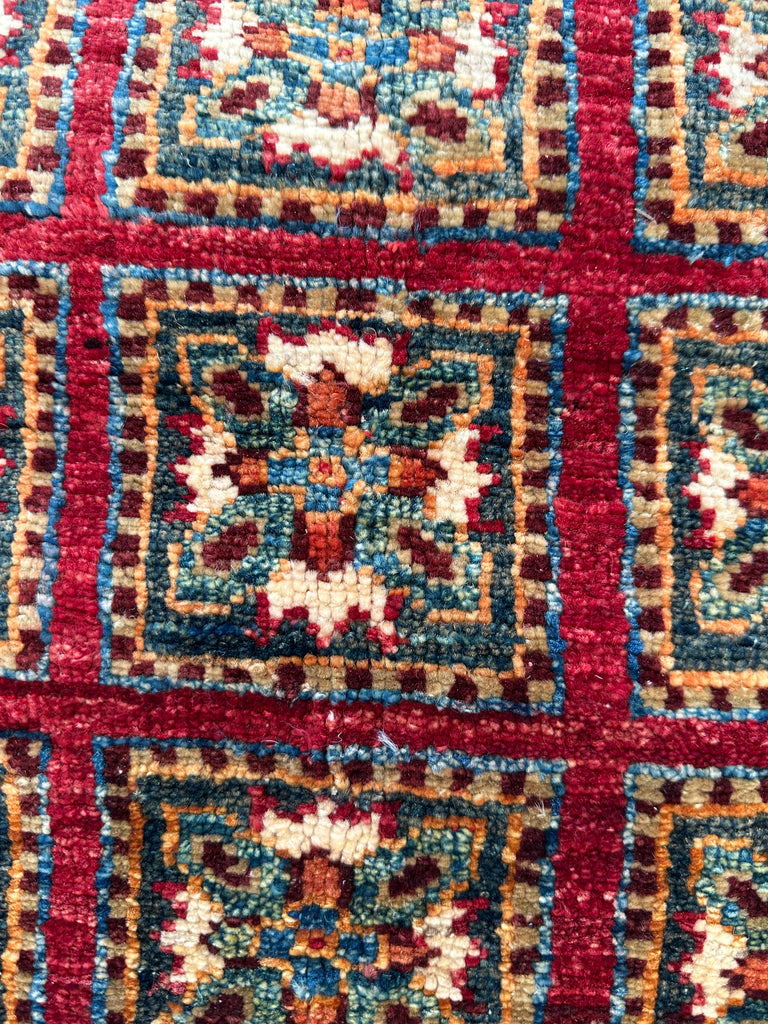 Afghan handmade rug,Chobi . Size: 260x184 cm