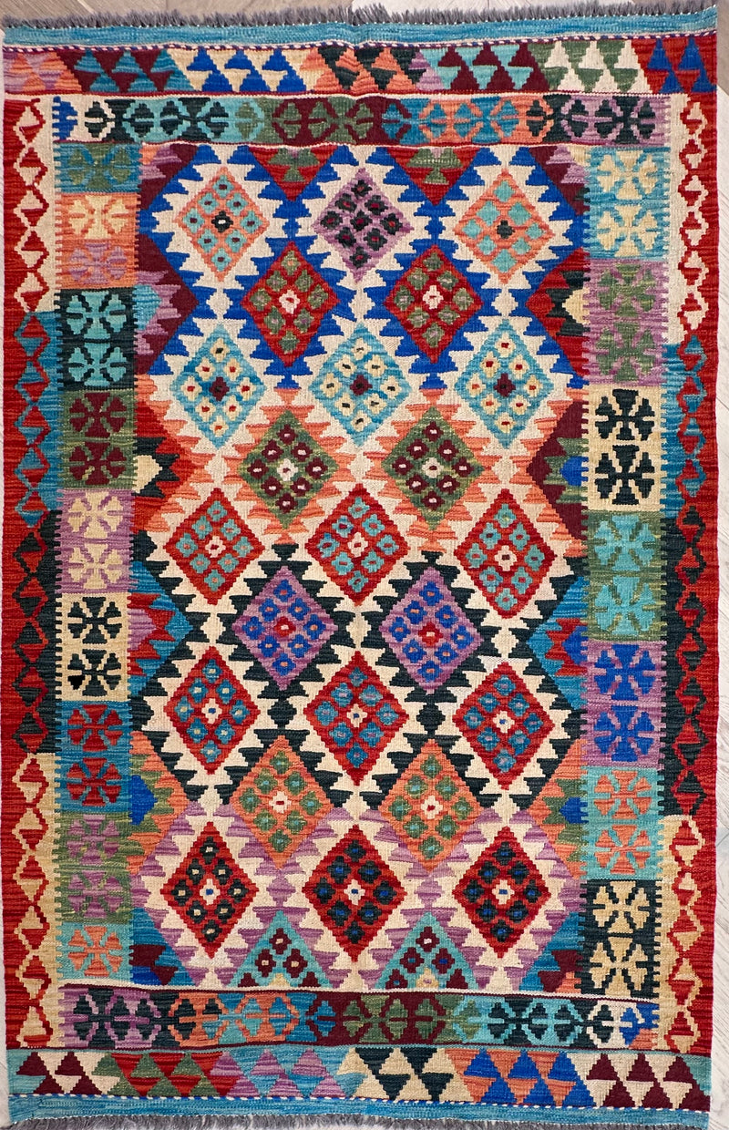 Chobi Kilim 183x122 cm