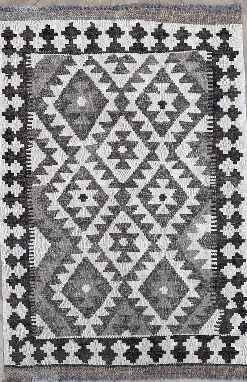 Chobi Kilim 124x84 cm