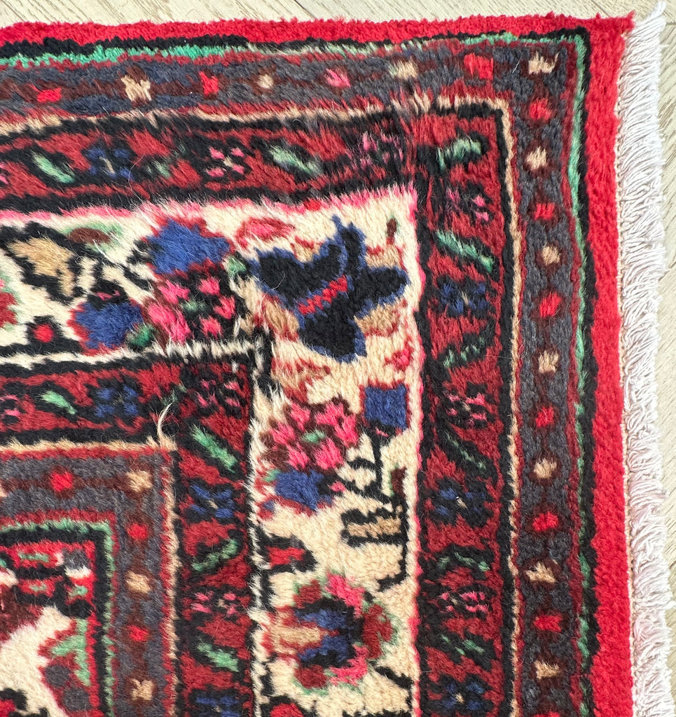 Bakhtiari Afghan Rug - rare find 305x216 cm