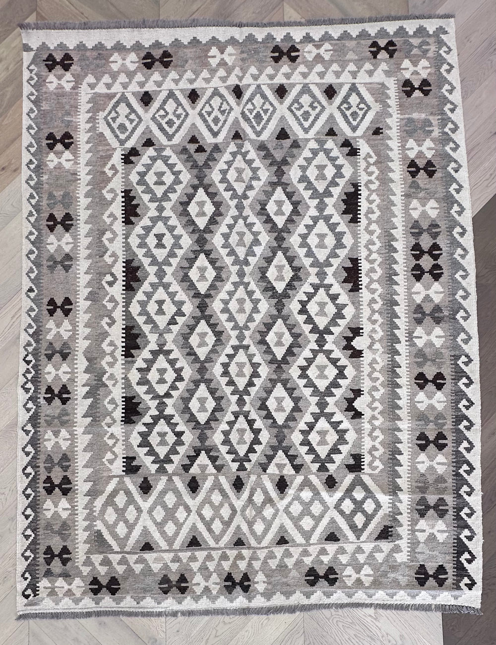 Chobi Kilim 252x192 cm