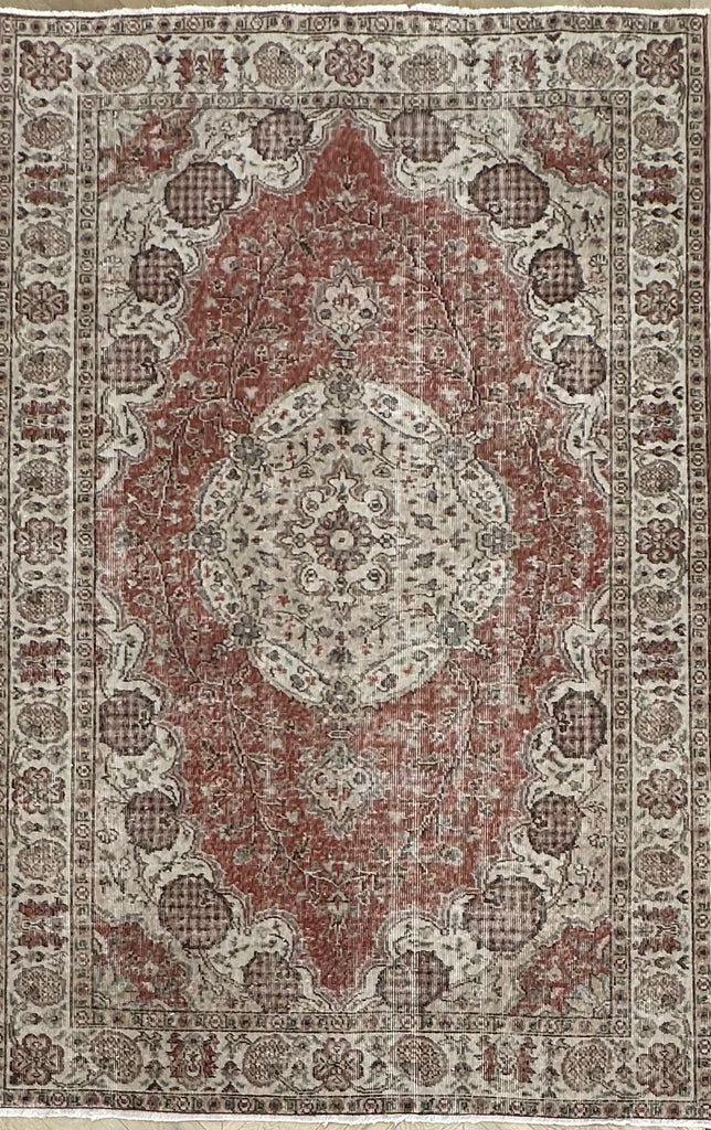 Hand woven Turkish vintage rug 262x170 cm - SamaRugs