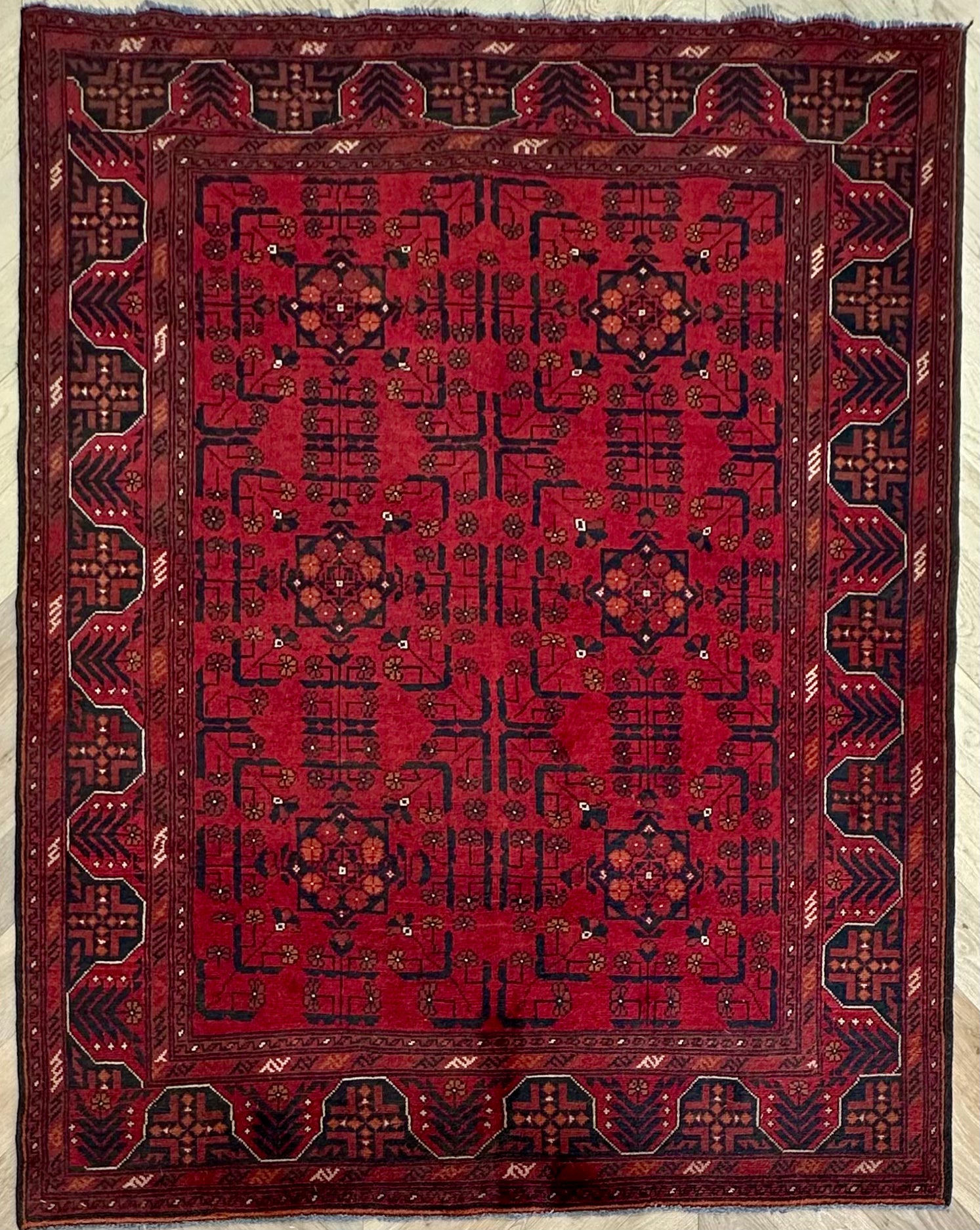 Khal Mohammadi 193x153 cm- Traditional red rug