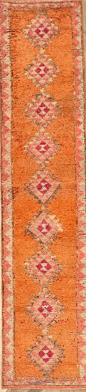 Vintage Turkish hand-made runner 390x 85 cm