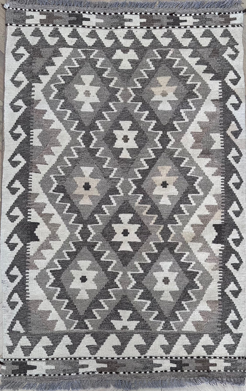 Chobi Kilim 131x84 cm