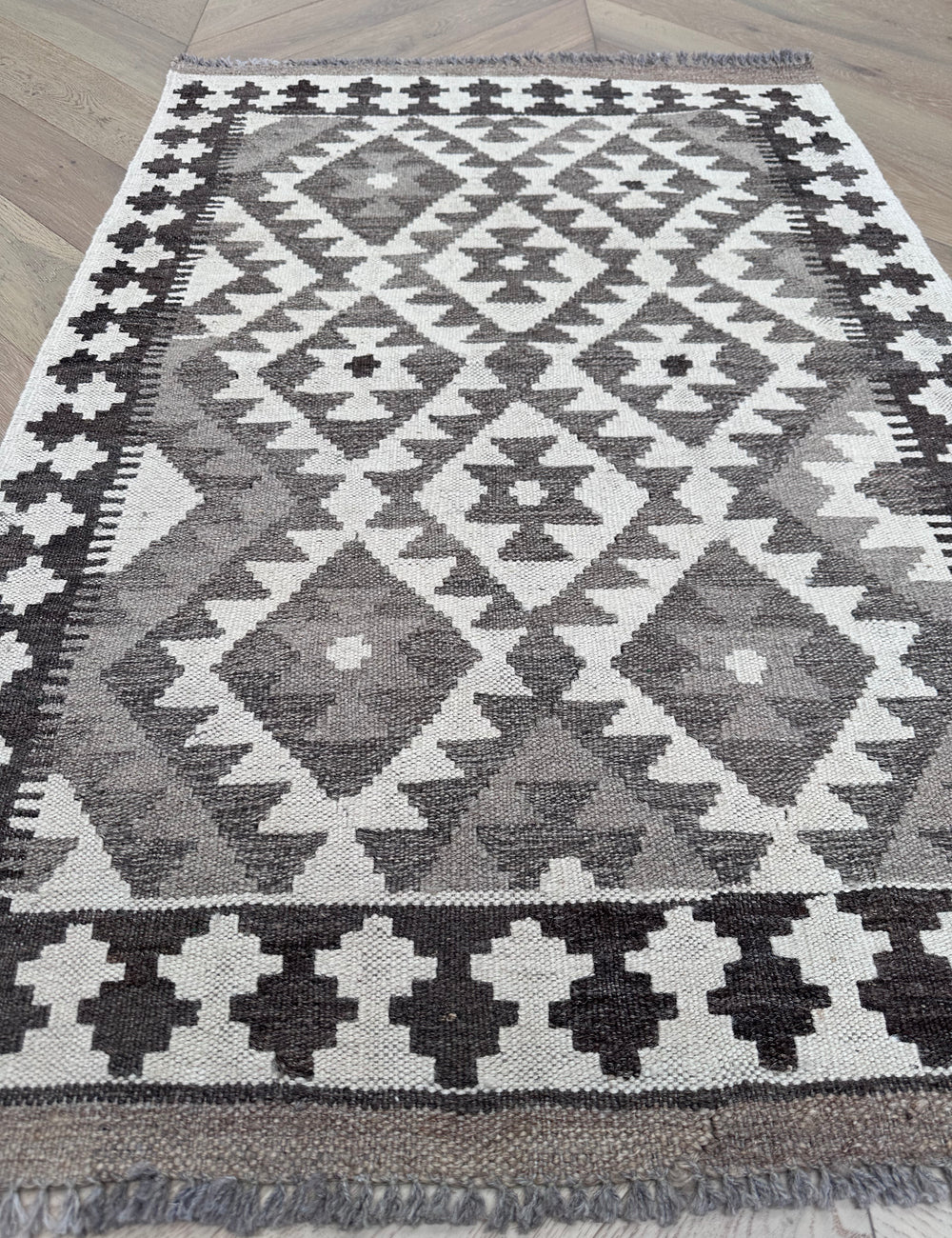 Chobi Kilim 124x84 cm