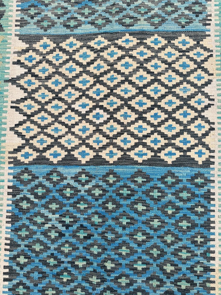 Chobi Kilim 251x191 cm