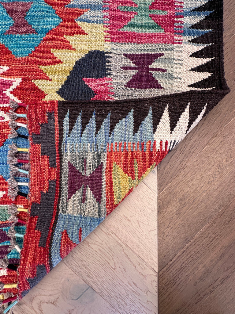 Chobi Kilim 246x179 cm