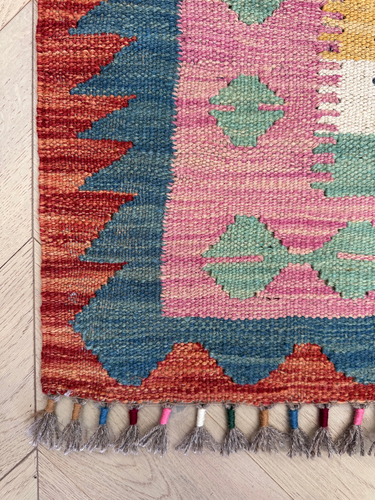 Chobi Kilim 248x179 cm