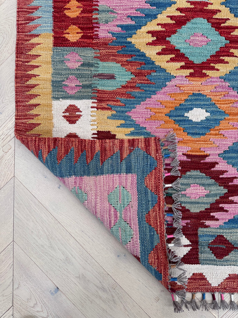 Chobi Kilim 248x179 cm