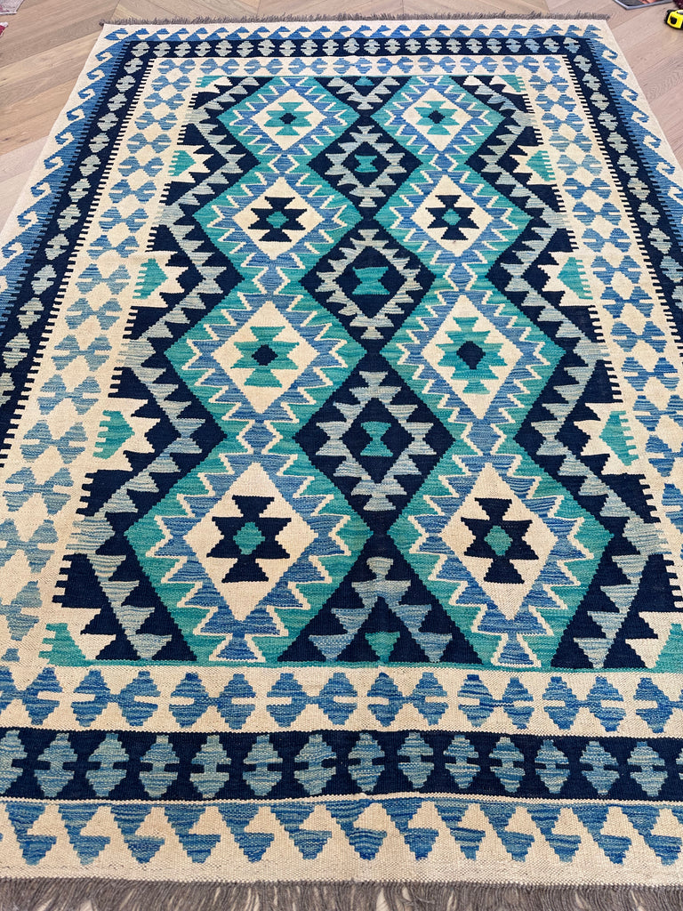 Chobi Kilim 267x186 cm