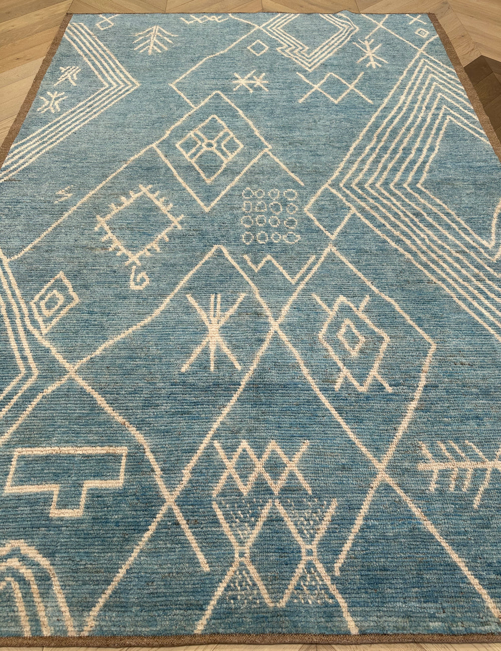 Afghan Atlas wool rug - boutique size 297x207 cm