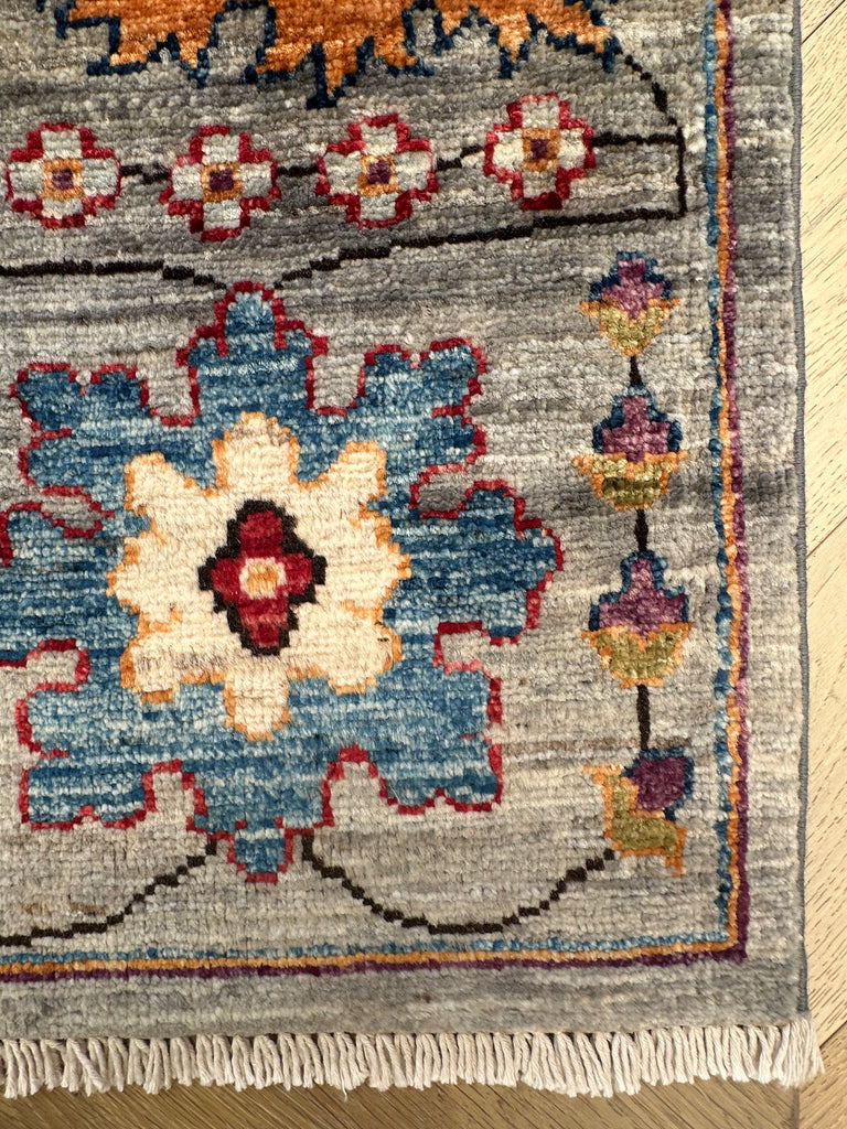 Afghan handmade rug,Chobi. Size:267x185 cm